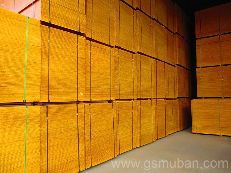 建筑木模板多少一張？?jī)r(jià)格貴不貴