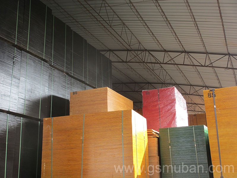 建筑木模板是什么?木模板有哪些特點(diǎn)?