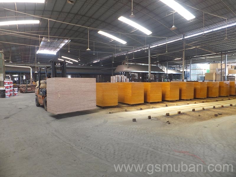 建筑松木模板生產(chǎn)廠家有哪些？