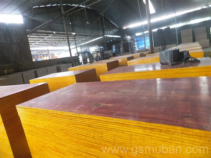 建筑模板一次成型與二次成型有什么區(qū)別？