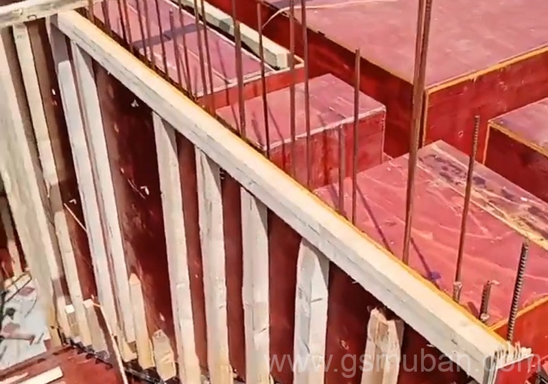 建筑工程中，建筑模板和建筑木方的損耗比是多少？