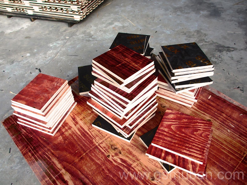 建筑模板怎么采購才劃算？看看廠家怎么說！