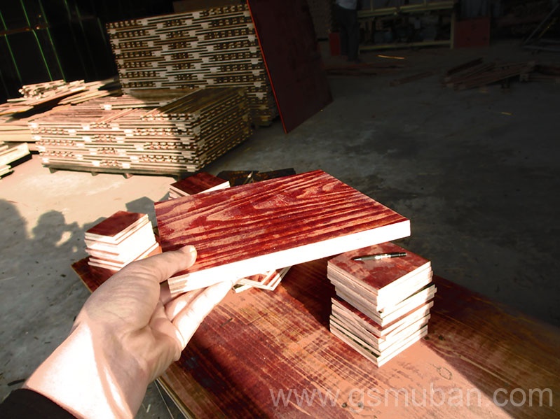 廣西層層過膠模板廠哪里有？90%人不知道這個(gè)廠